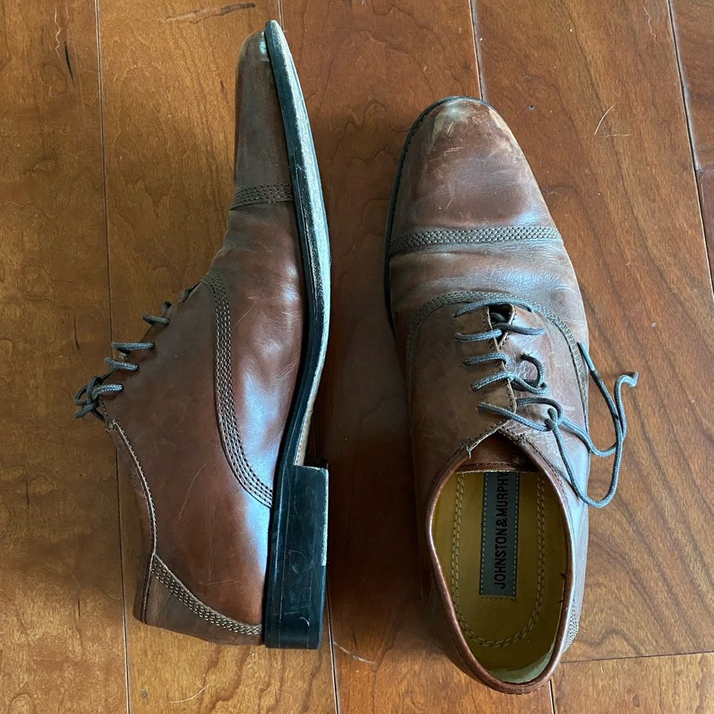 Johnston & Murphy Brown Leather Oxford Dress Shoes - Picture 3 of 6